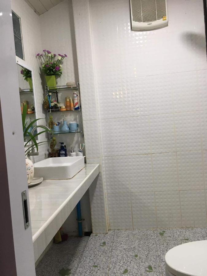 Baan Thabthong Homestay Ban Pak Nam  Extérieur photo