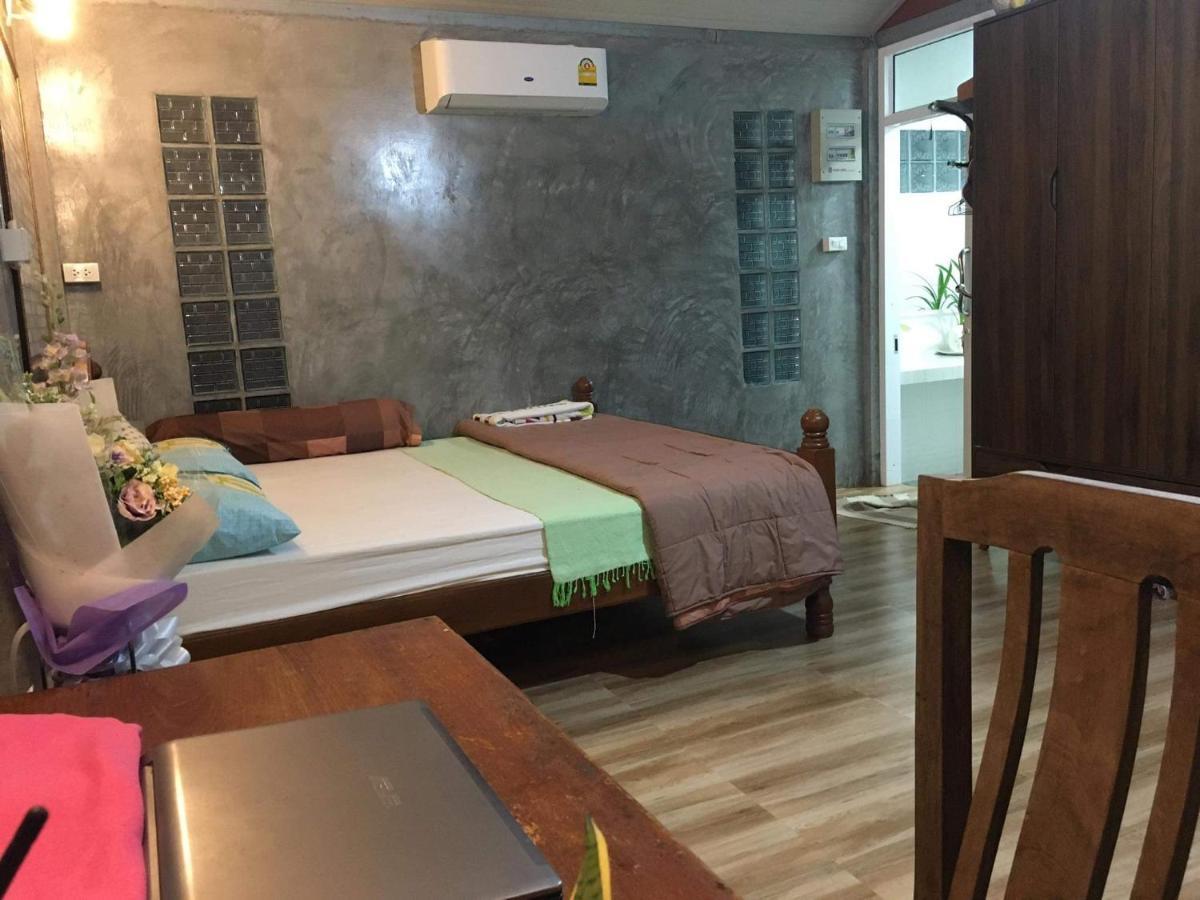 Baan Thabthong Homestay Ban Pak Nam  Extérieur photo